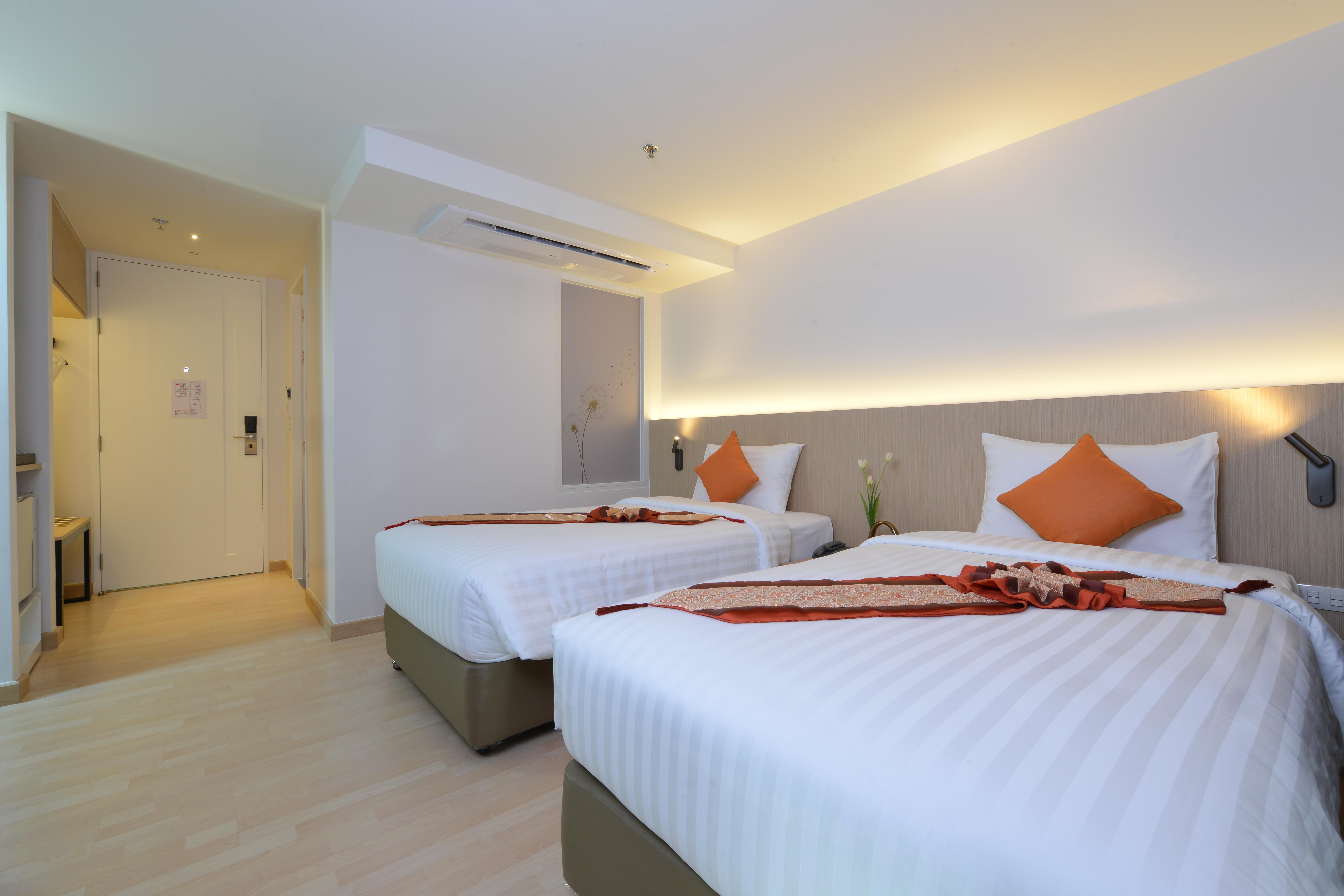 Hotel Le D'Tel Bangkok Extérieur photo Deluxe Room