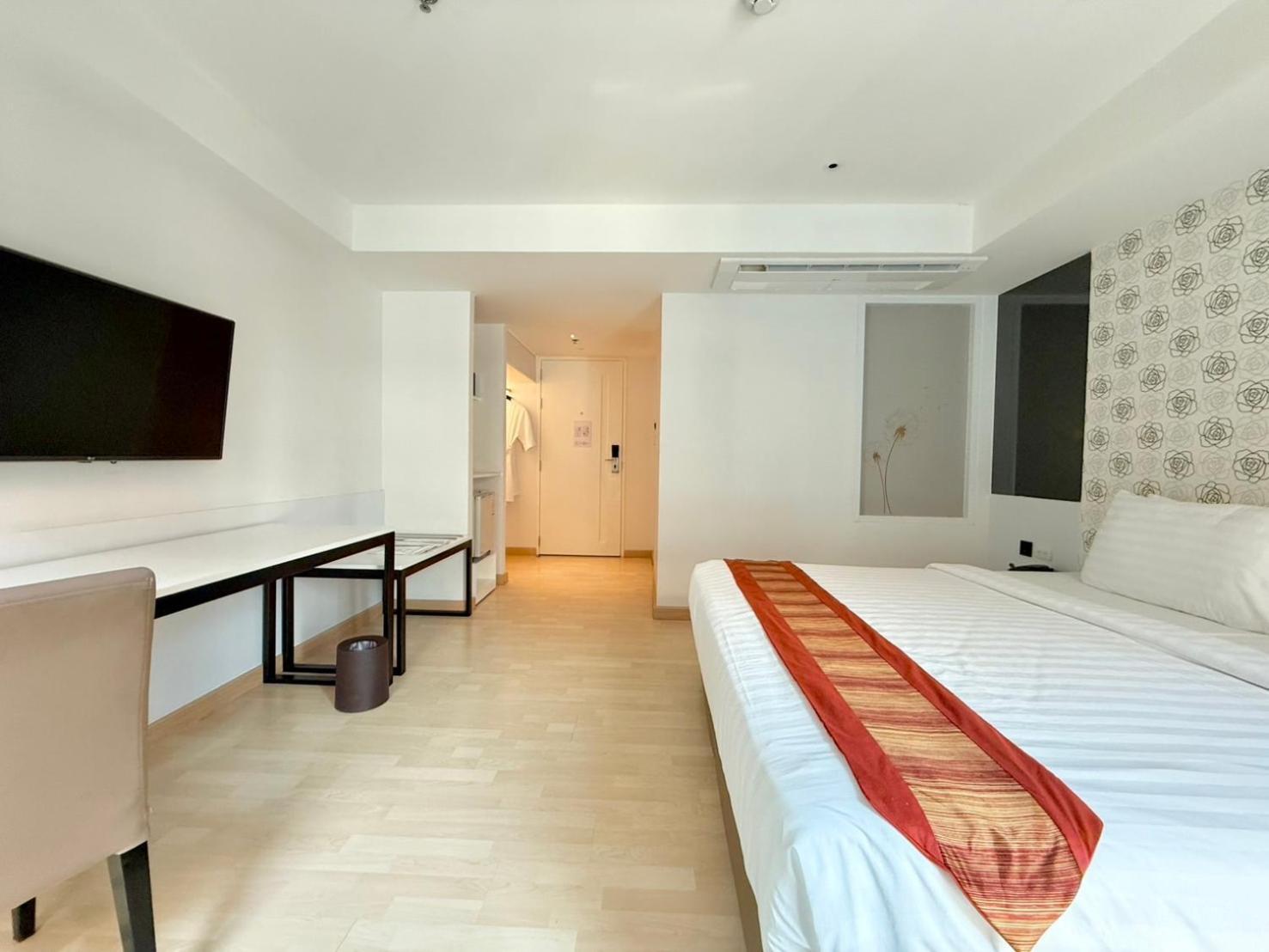 Hotel Le D'Tel Bangkok Extérieur photo