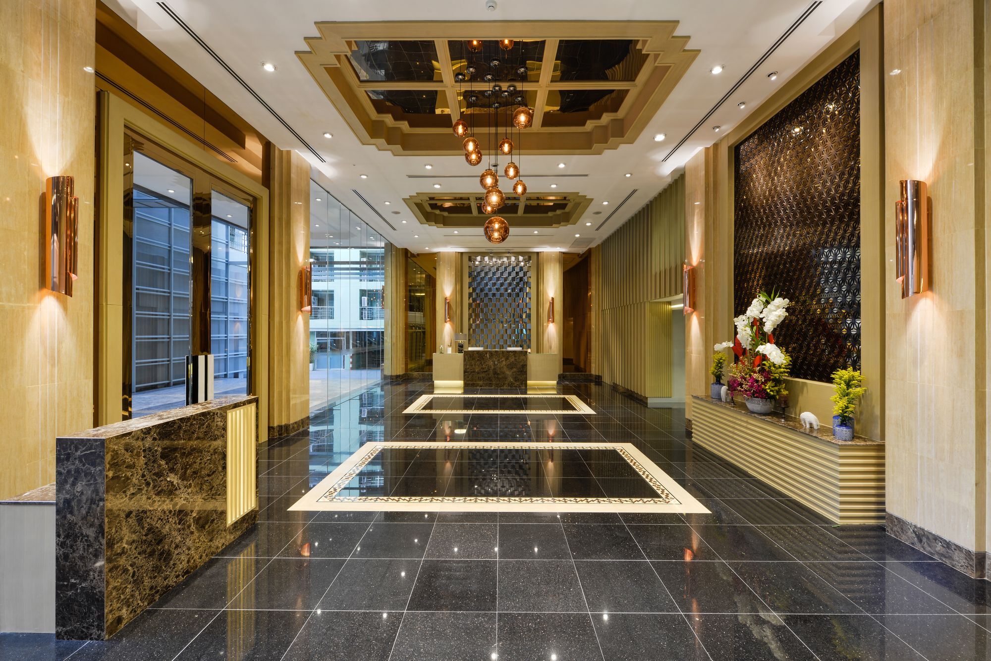 Hotel Le D'Tel Bangkok Extérieur photo The lobby of the hotel
